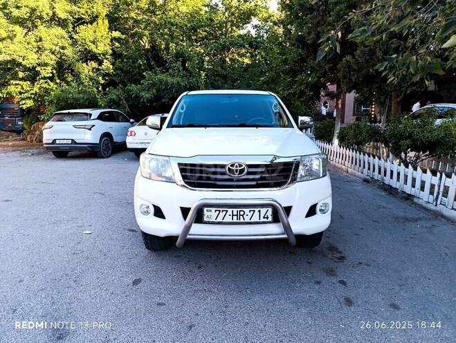 Toyota Hilux 2012, 368,972 km - 2.5 l - Bakı