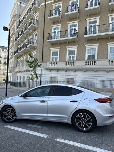 Hyundai Elantra 2016, 144,519 km - 1.4 l - Bakı