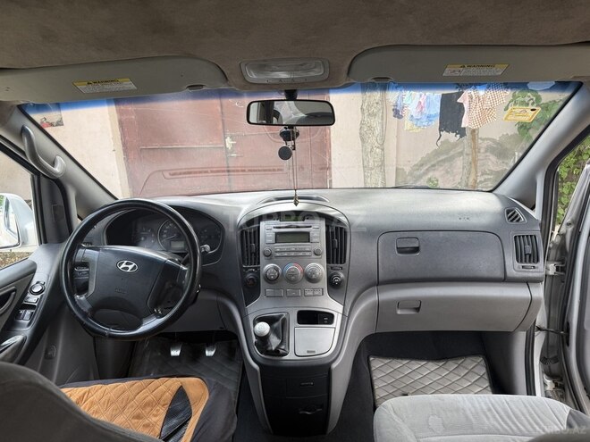 Hyundai H-1 2008, 400,000 km - 2.5 l - Bakı