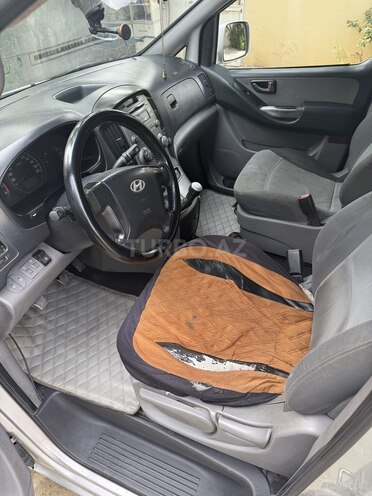 Hyundai H-1 2008, 400,000 km - 2.5 l - Bakı