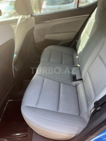 Hyundai Elantra 2016, 128,000 km - 2.0 l - Bakı