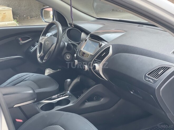 Hyundai ix35 2013, 205,000 km - 2.0 л - Bakı