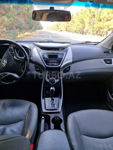 Hyundai Elantra 2013, 215,000 km - 1.8 l - Gəncə