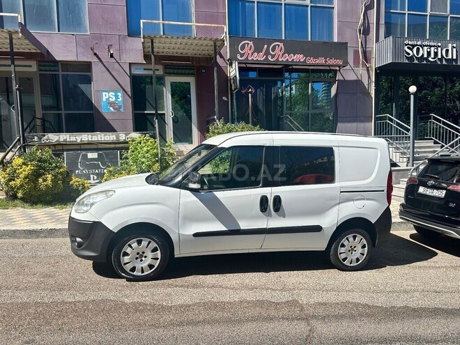 Fiat Doblo 2014, 300,000 km - 1.4 л - Bakı