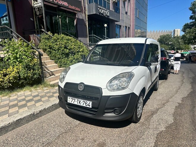 Fiat Doblo 2014, 300,000 km - 1.4 л - Bakı