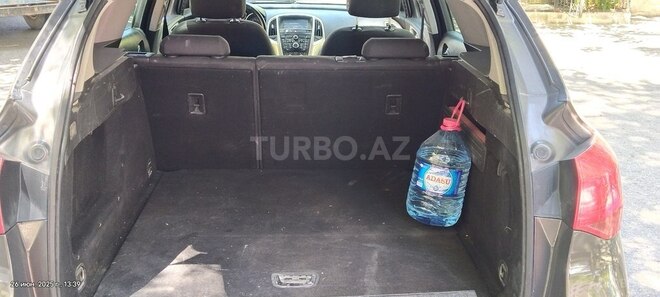 Opel Astra 2013, 161,500 km - 1.4 л - Bakı
