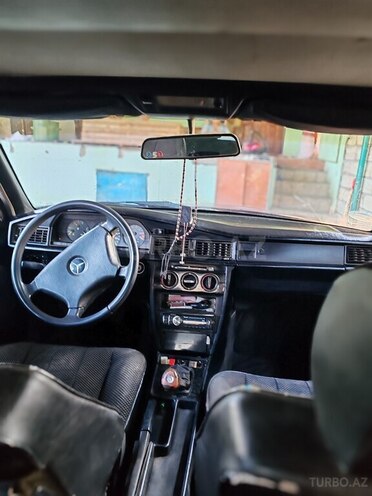 Mercedes 190 1992, 350,000 km - 1.8 l - Ağdam