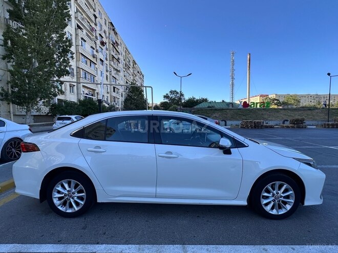 Toyota Corolla 2019, 197,800 km - 1.6 l - Bakı