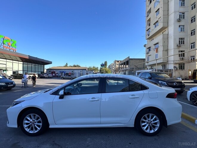 Toyota Corolla 2019, 197,800 km - 1.6 l - Bakı