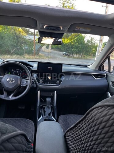 Toyota Corolla Cross 2024, 39,000 km - 2.0 l - Bakı