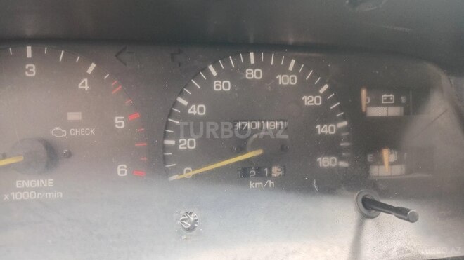 Toyota Hilux Surf 1995, 357,000 km - 3.0 l - Bakı