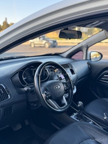Kia Rio 2011, 184,000 km - 1.4 l - Bakı