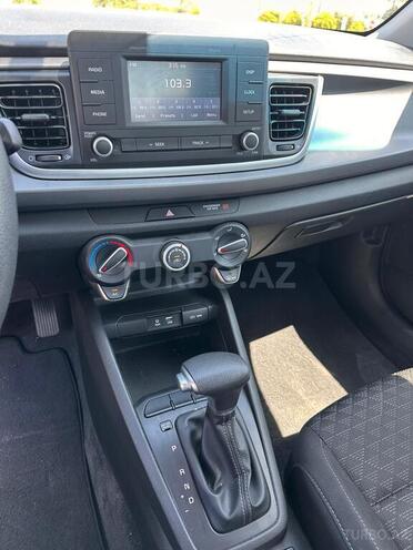 Kia Rio 2018, 83,418 km - 1.6 l - Bakı