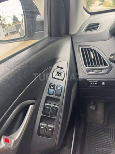 Hyundai ix35 2011, 201,000 km - 2.0 l - Bakı