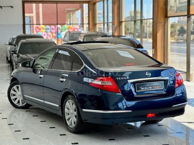 Nissan Teana-9