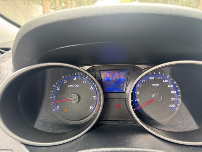 Hyundai ix35 2011, 201,000 km - 2.0 l - Bakı