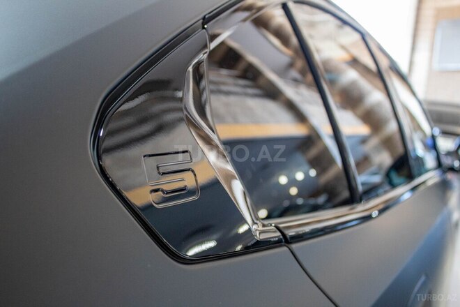 BMW 520 2024, 34,000 km - 2.0 l - Bakı
