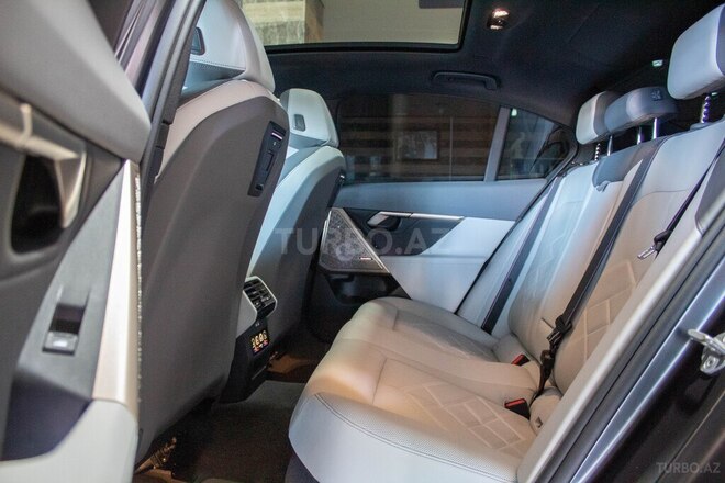 BMW 520 2024, 34,000 km - 2.0 l - Bakı