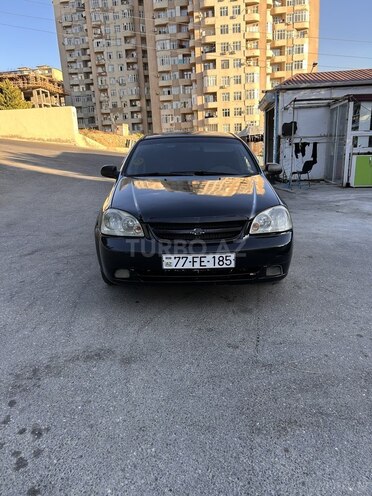 Chevrolet Lacetti-1