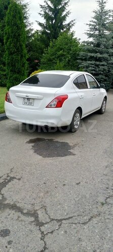 Nissan Sunny 2012, 192,313 km - 1.5 l - Gədəbəy