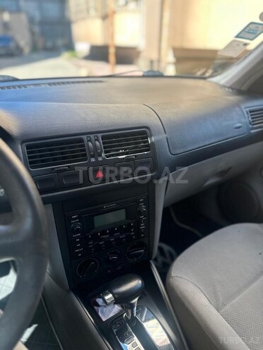 Volkswagen Jetta 2004, 263,237 km - 2.0 l - Bakı