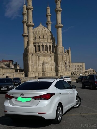 Hyundai Elantra 2015, 266,346 km - 1.8 л - Bakı