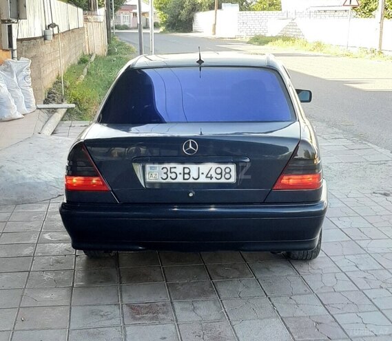 Mercedes C 180 1997, 540,667 km - 1.8 l - Qazax