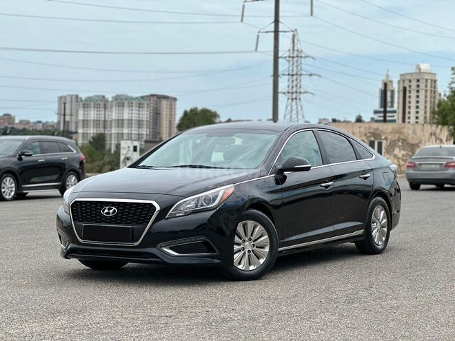 Hyundai Sonata-16