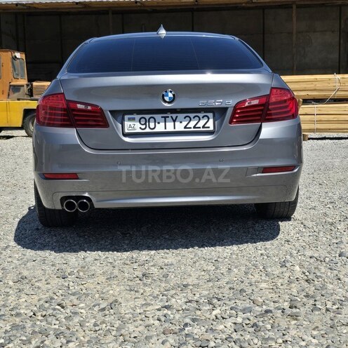 BMW 520-2