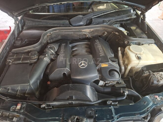 Mercedes C 240 1997, 250,000 km - 2.6 л - Füzuli