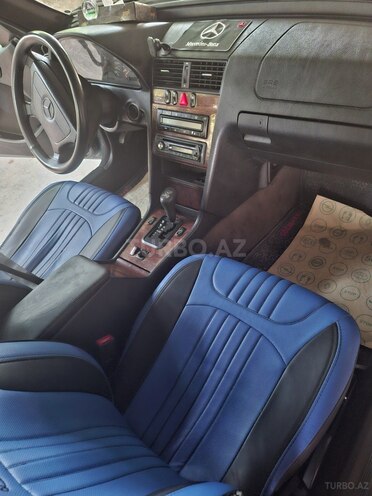 Mercedes C 240 1997, 250,000 km - 2.6 л - Füzuli