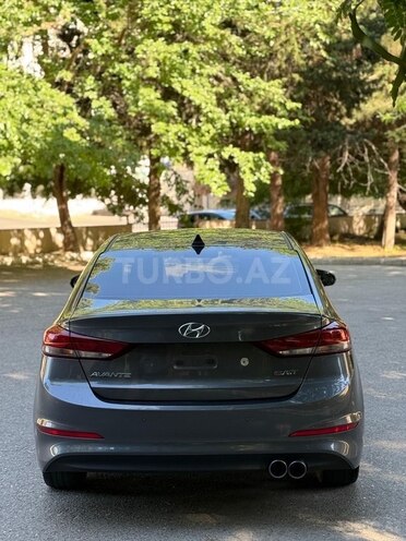 Hyundai Avante 2016, 257,000 km - 1.6 l - Bakı