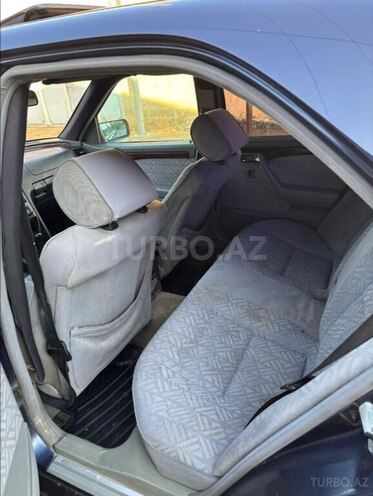 Mercedes C 250 d 1996, 575,698 km - 2.5 l - Gəncə
