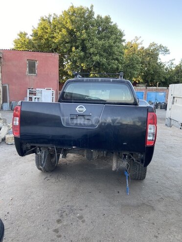 Nissan Navara 2008, 250,000 km - 2.5 л - Bakı