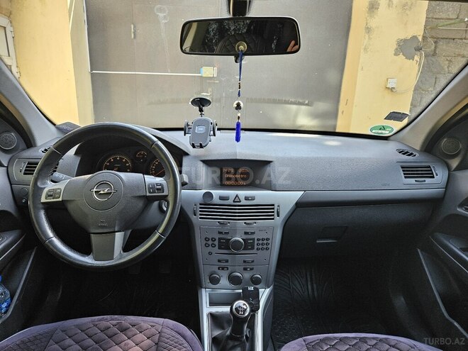 Opel Astra 2009, 274,000 km - 1.4 l - Bakı