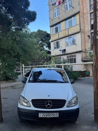 Mercedes Vito 115 2010, 185,000 km - 2.2 l - Bakı