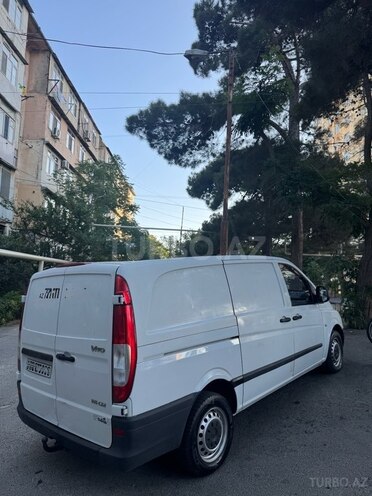 Mercedes Vito 115 2010, 185,000 km - 2.2 l - Bakı