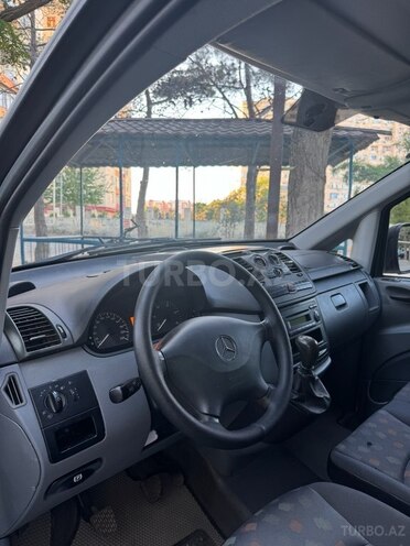 Mercedes Vito 115 2010, 185,000 km - 2.2 l - Bakı