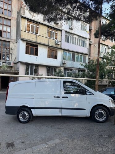 Mercedes Vito 115 2010, 185,000 km - 2.2 l - Bakı