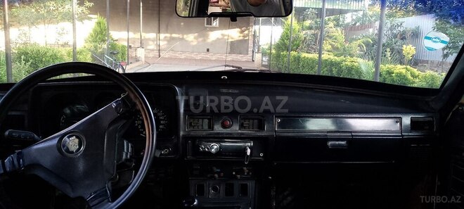 GAZ 24 1984, 100,000 km - 2.4 l - Cəlilabad