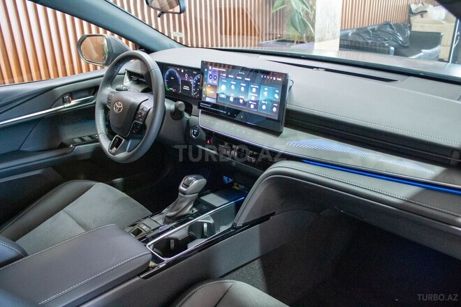 Toyota Camry 2025, 0 km - 2.5 л - Bakı