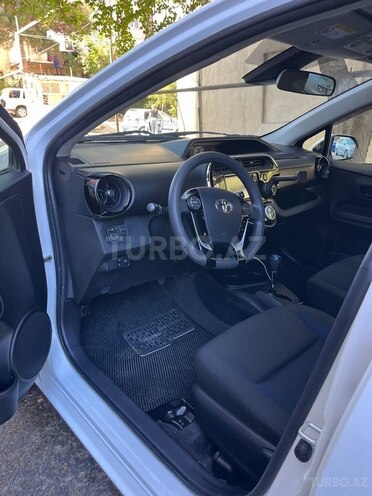 Toyota Aqua 2019, 139,700 km - 1.5 л - Bakı
