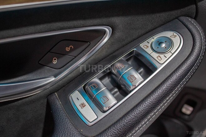 Mercedes C 180 2018, 98,000 km - 1.6 l - Bakı