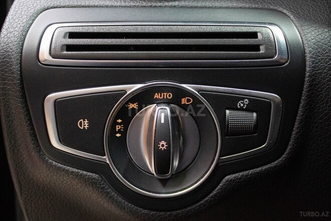 Mercedes C 180 2018, 98,000 km - 1.6 l - Bakı