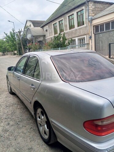 Mercedes E 280 2001, 396,000 km - 2.8 l - Gəncə