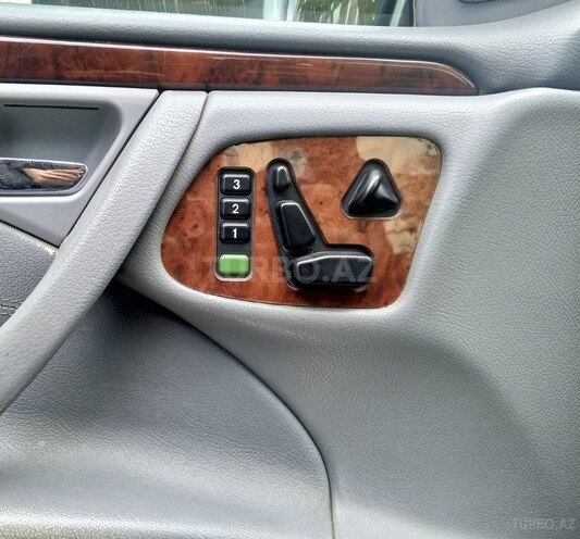 Mercedes E 280 2001, 396,000 km - 2.8 l - Gəncə