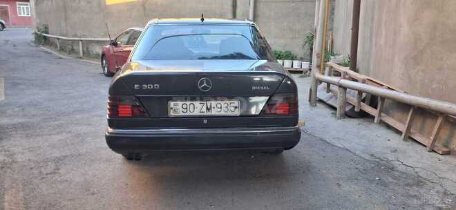 Mercedes E 300 d 1992, 540,000 km - 3.0 l - Bakı