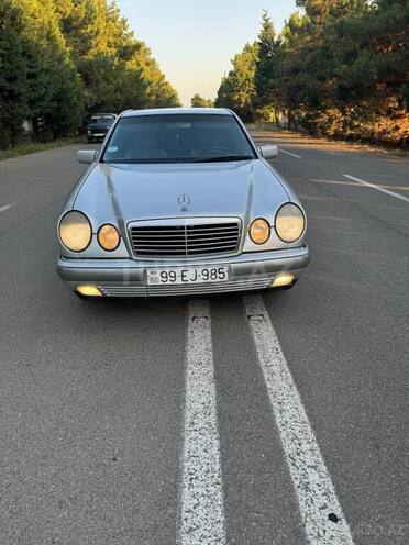 Mercedes E 200 1999, 470,000 km - 2.0 l - Gəncə