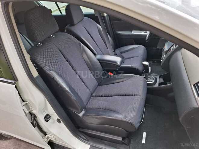 Nissan Tiida 2011, 110,000 km - 1.5 l - Naftalan