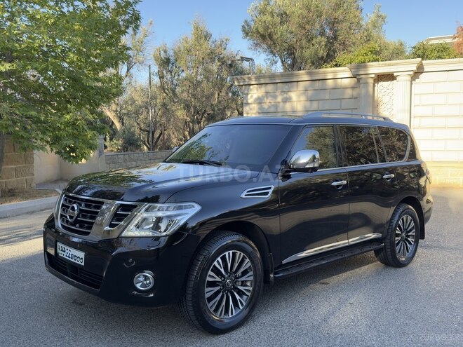 Nissan Patrol 2017, 124,000 km - 5.6 л - Bakı